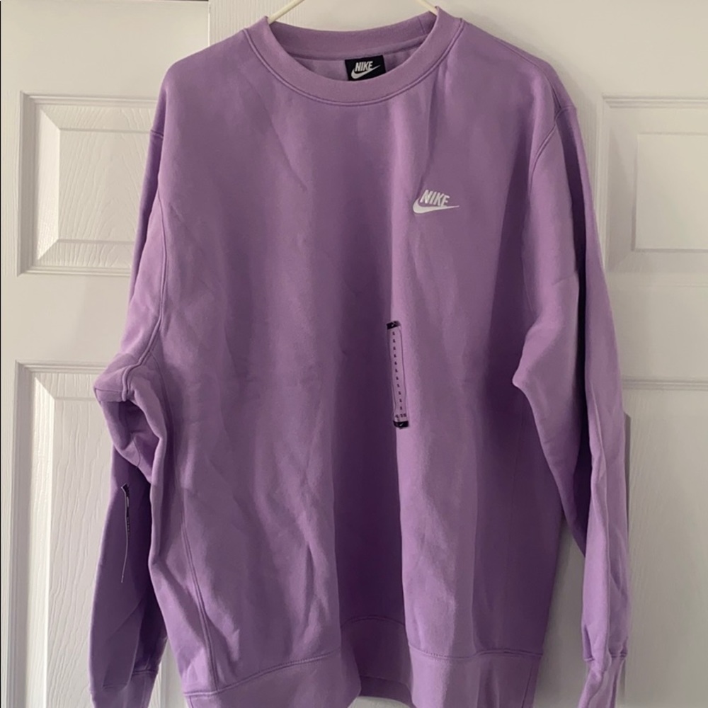 Men’s Nike crewneck sweatshirt